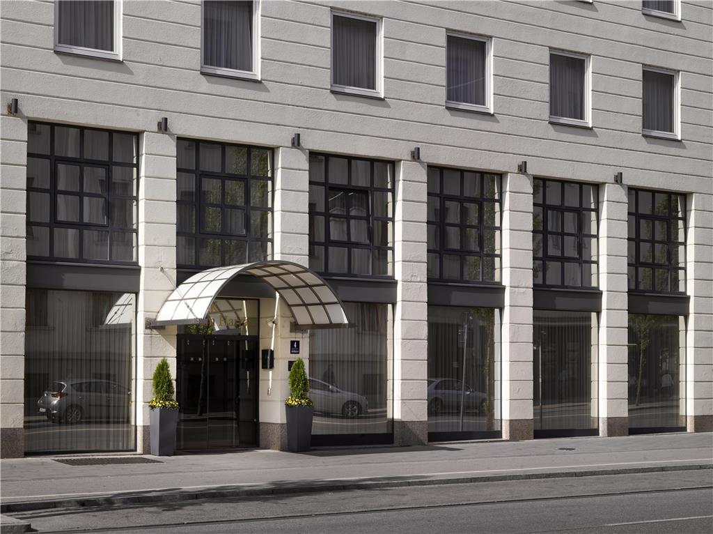 KK am harras Fassade