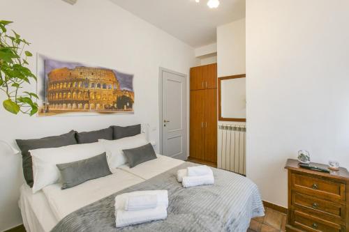 BB Trastevere Station Room2 — 4-Star Luxury Hotel in Rome, Italy
