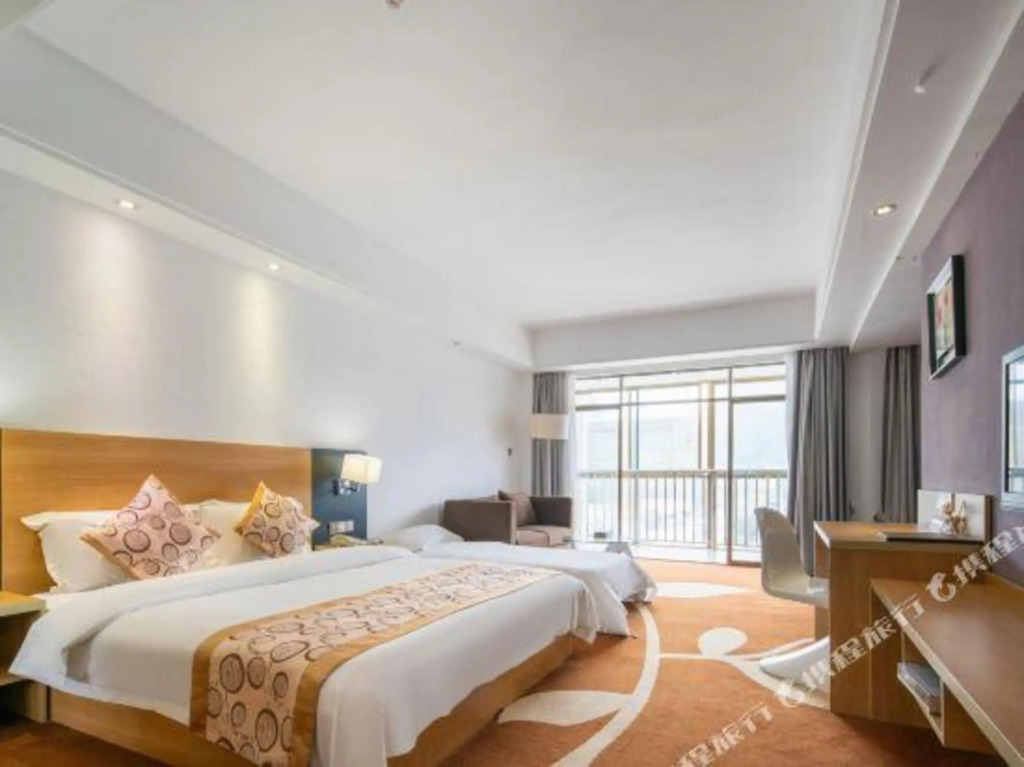 Yake Hotel - carbon neutral hotel in Fengyi