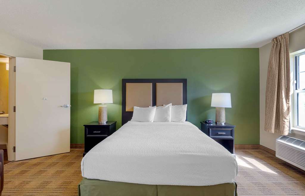 Extended Stay America Suites Greensboro Airport - photo 13