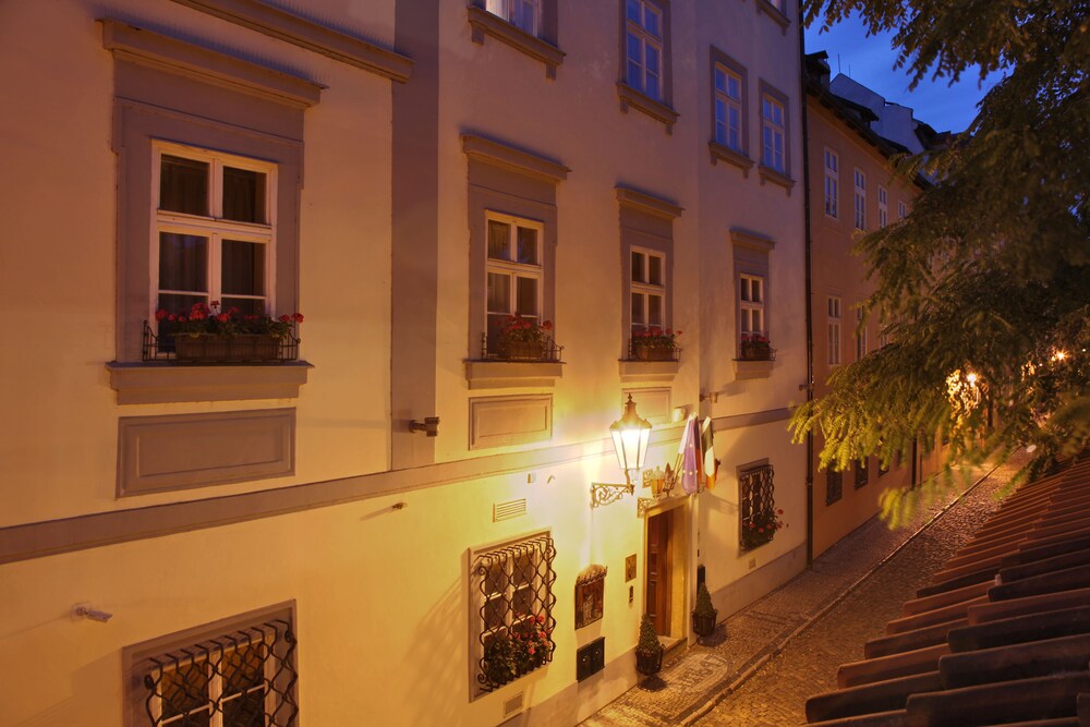 Alchymist Nosticova Palace - last minute hotel in Prague