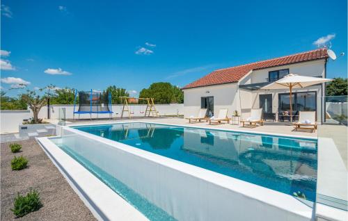 Beautiful Home In Skabrnja With Wifi — 4-Star Luxury Hotel in Skabrnje, Croatia