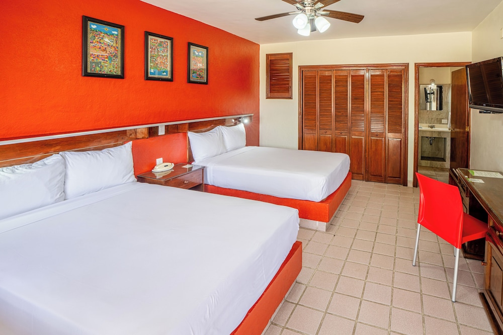 Villas Del Sol Hotel