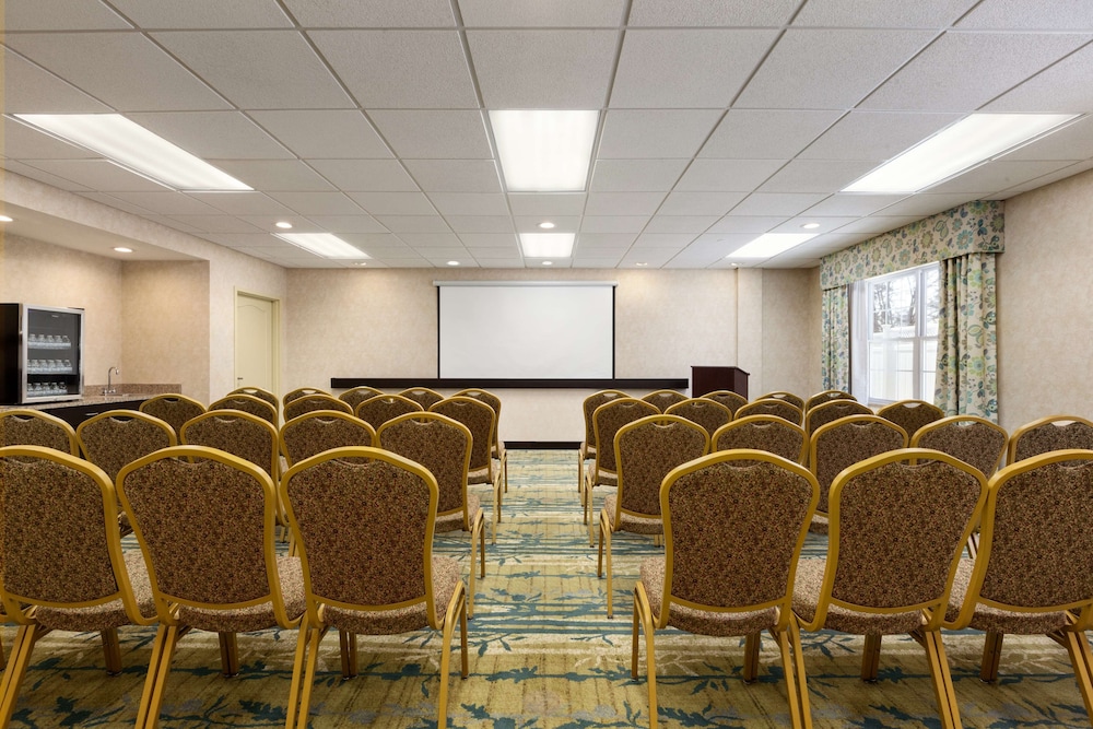 Hampton Inn Dover - photo 25