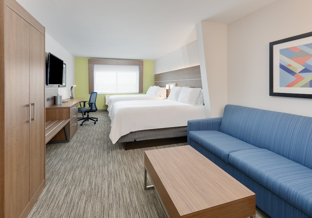 Holiday Inn Express and Suites San Antonio NW near - photo 13