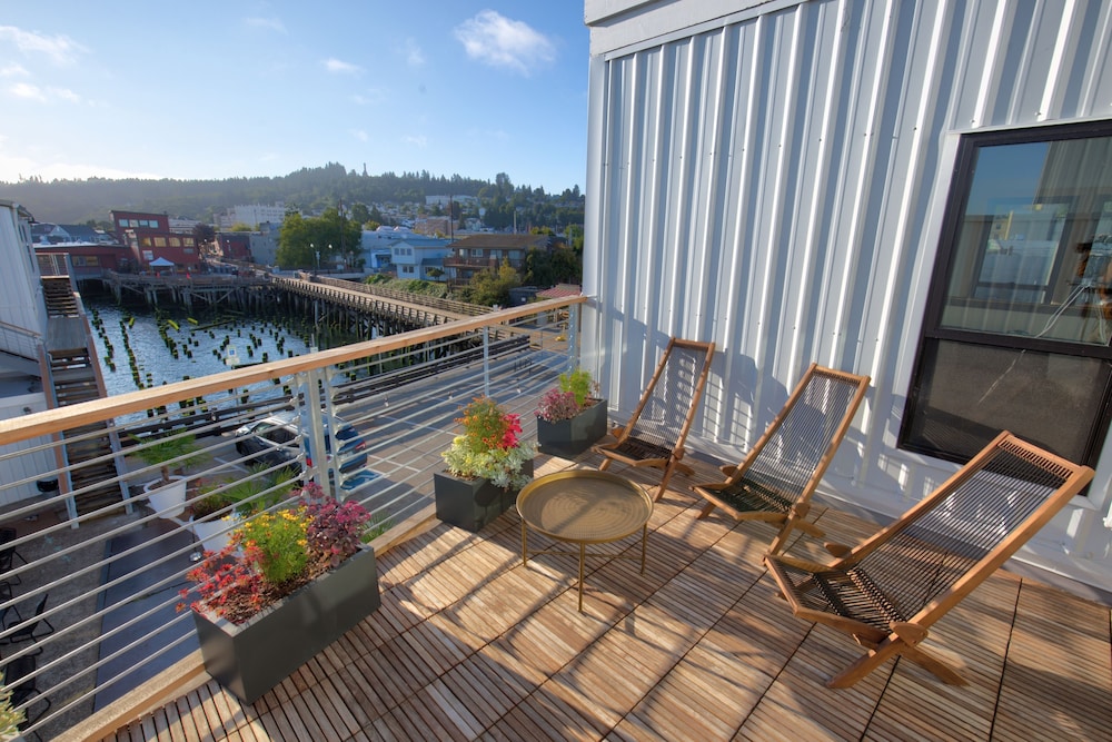 Bowline Hotel - photo 148