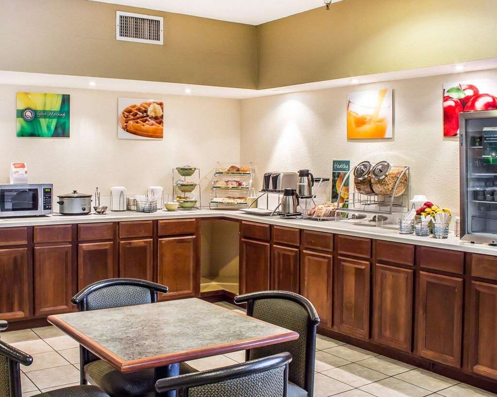 Quality Inn & Suites Yuma - photo 41