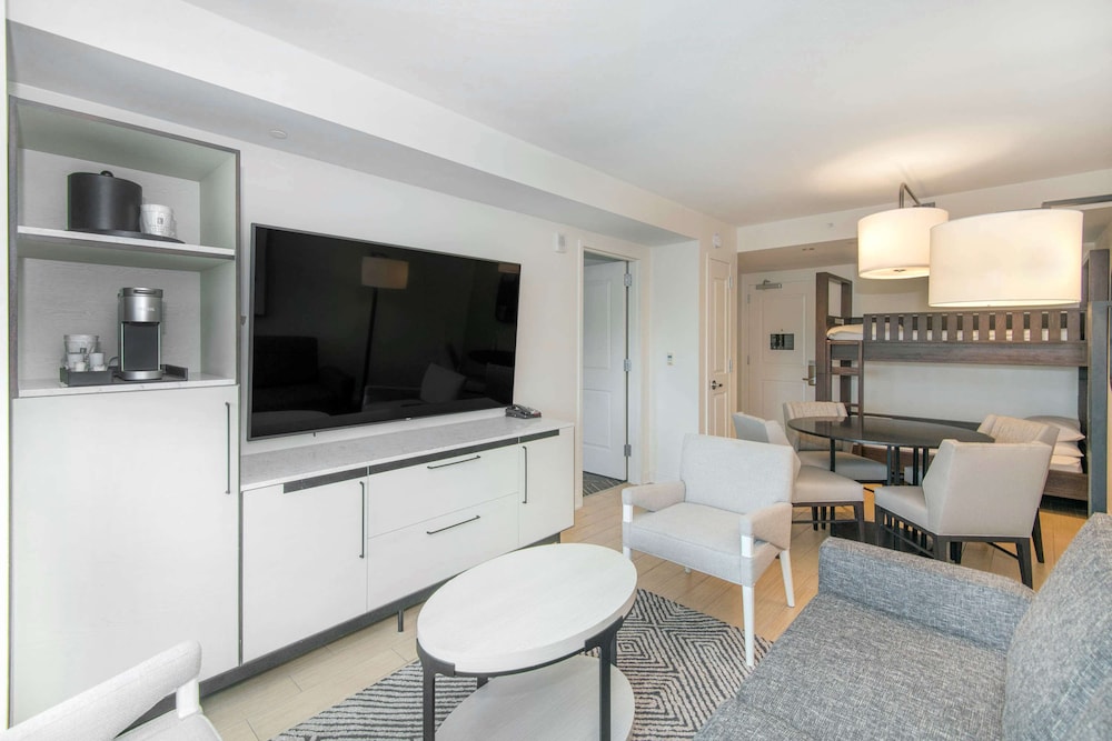 Embassy Suites by Hilton Raleigh Durham Airport Brier Creek - photo 35