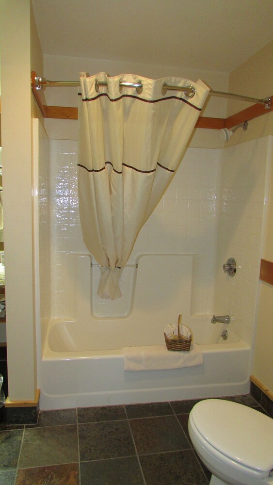 Spearfish Canyon Lodge - photo 61