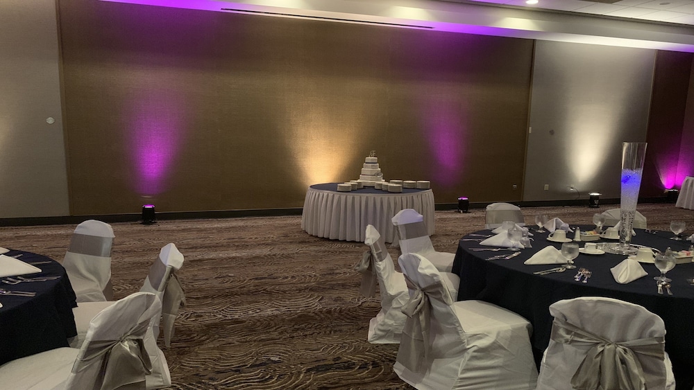 Holiday Inn Roanoke Airport Conference CTR by IHG - photo 39