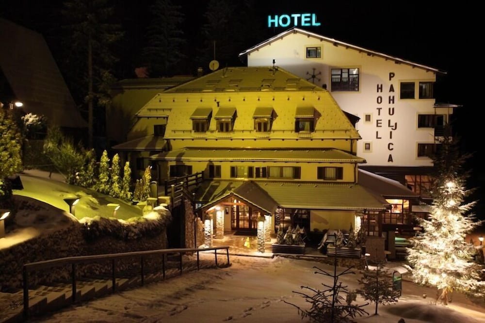Pahuljica - last minute hotel in Turbe