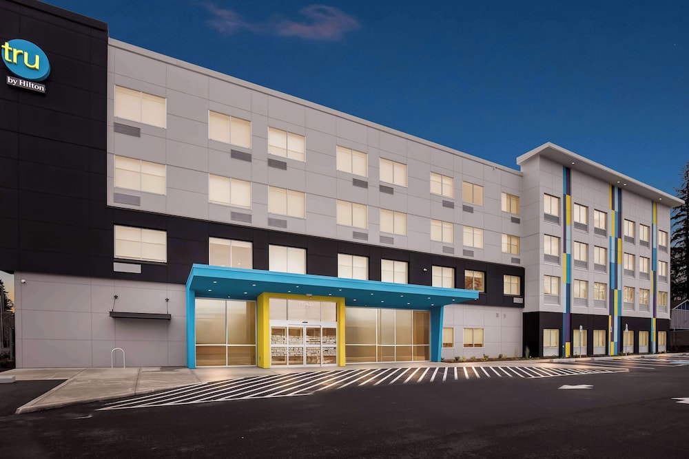 Tru by Hilton Aloha Beaverton - photo 2