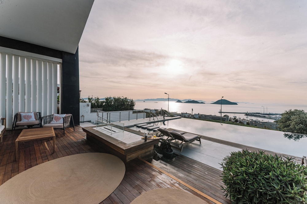 Marinhill High Luxury Villa with Private Pool and Sea View — 5-Star Luxury Hotel in Bodrum, Turkey