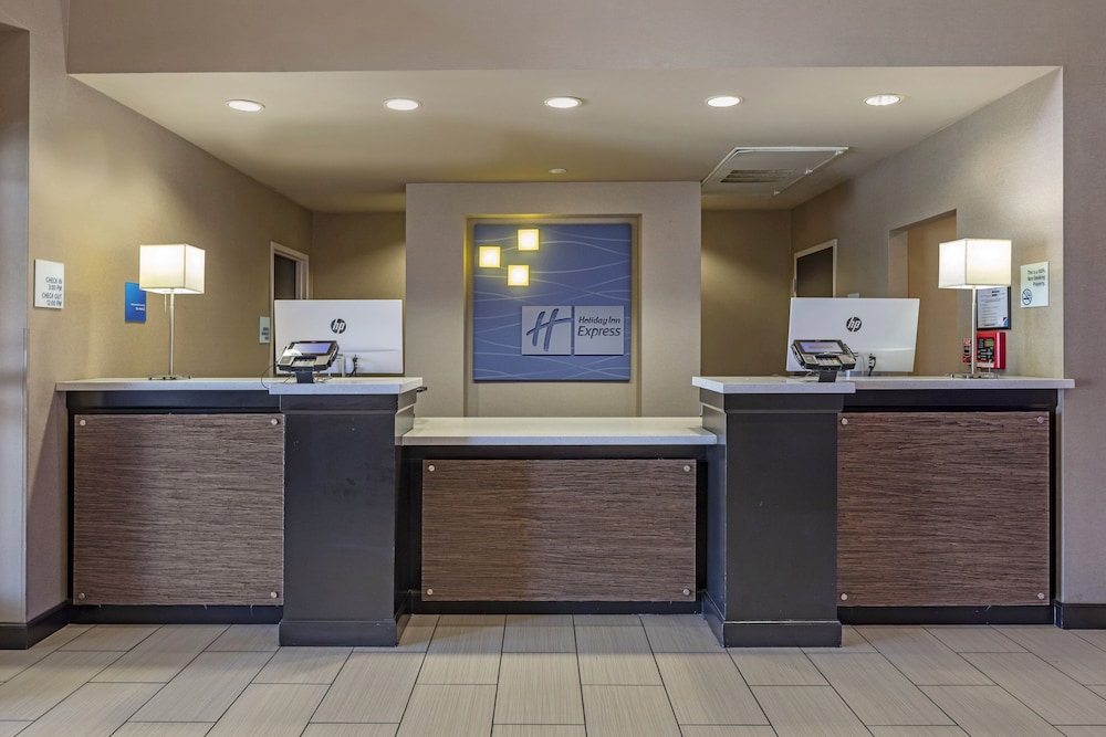 Holiday Inn Express & Suites Indio Coachella Valley by IHG - photo 84