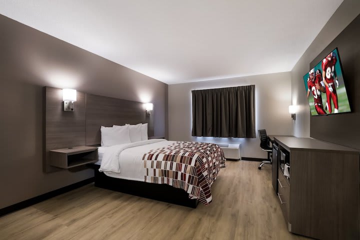Super 8 by Wyndham Marston - photo 6