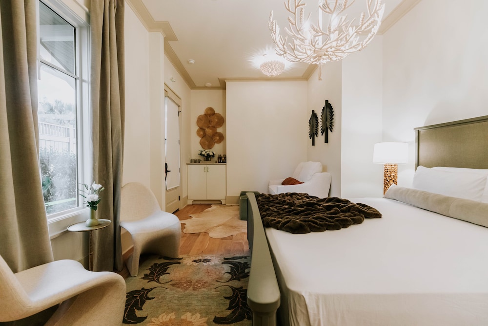 The Springs Hotel - photo 19