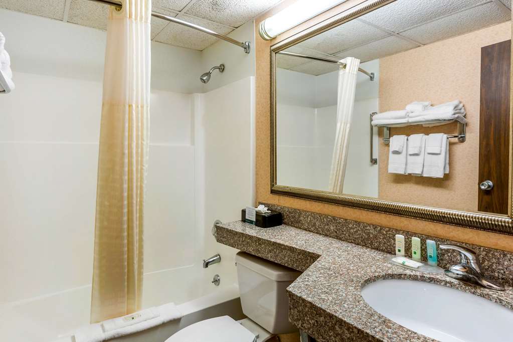 Quality Inn Old Saybrook Westbrook - photo 22
