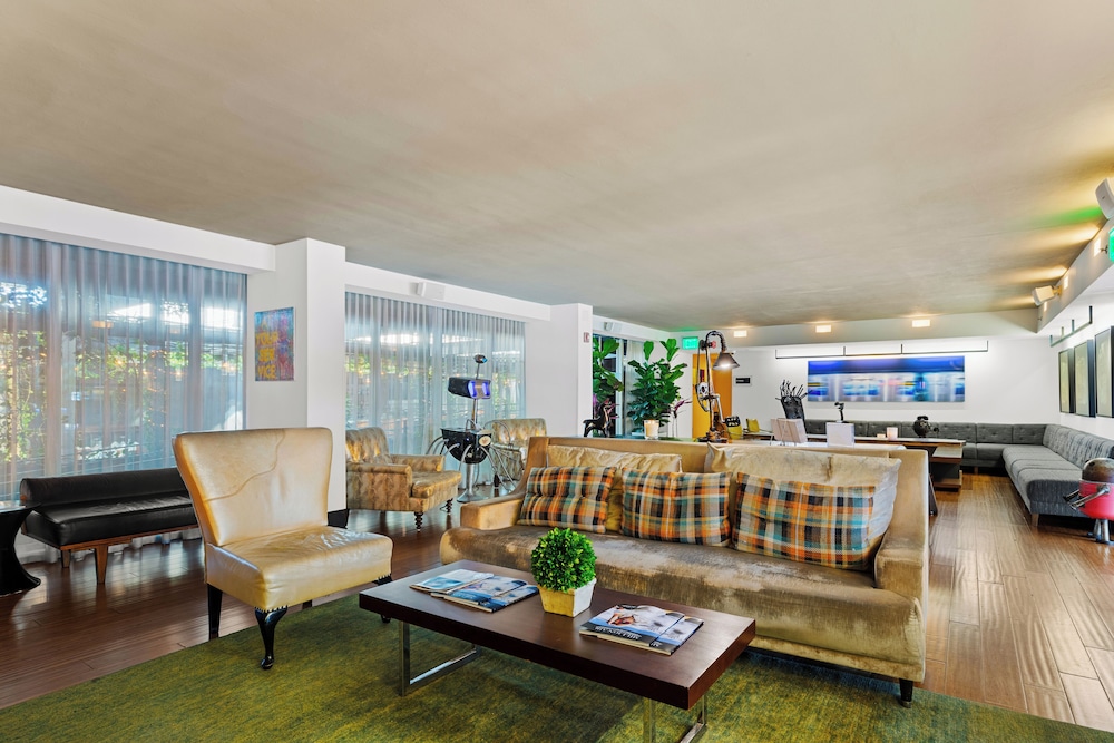 J House Greenwich - photo 3