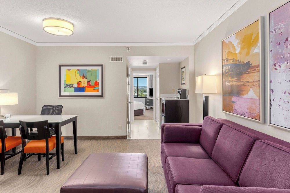 Embassy Suites by Hilton Irvine Orange County Airport - photo 37
