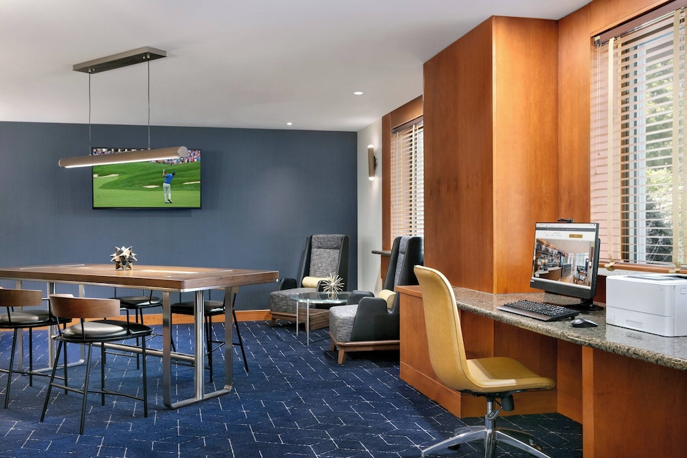 Courtyard by Marriott Lancaster - photo 32