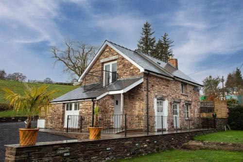 Ty Carreg cottage Bwlch Brecon — 4-Star Luxury Hotel in Brecon, United Kingdom