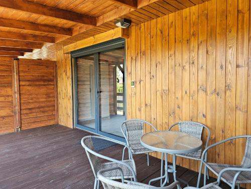 Family Resort Powidz — hotel in Powidz
