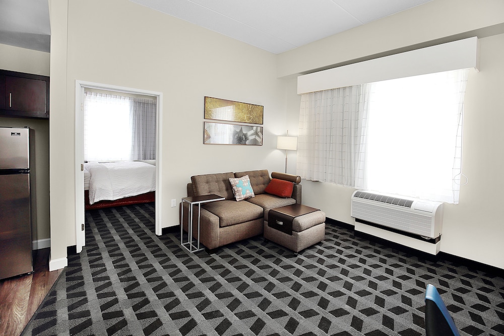 TownePlace Suites Grove City Mercer Outlets - photo 8