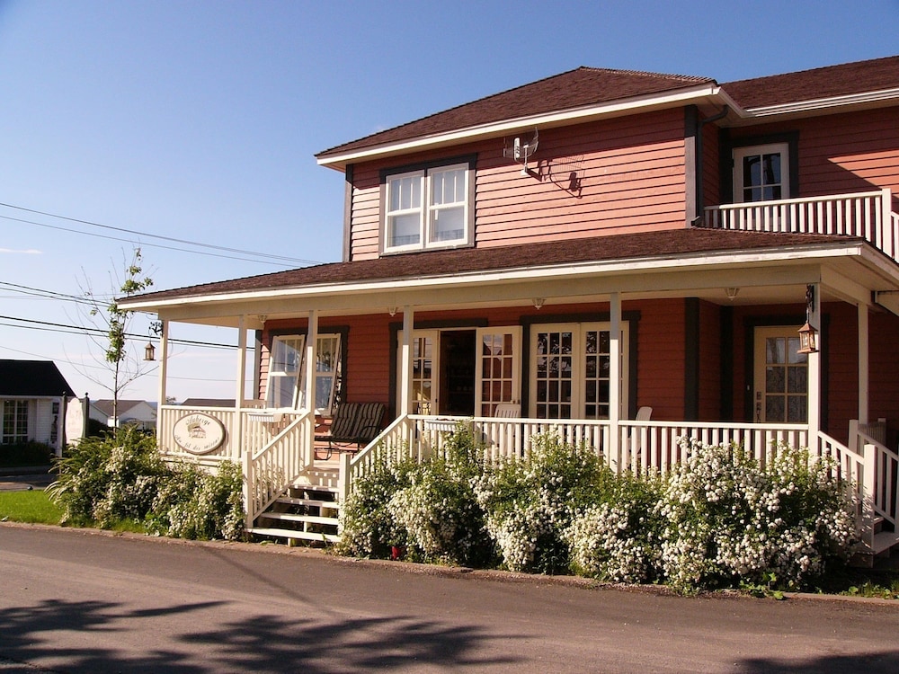 Chez Rose Belaid — Chandler