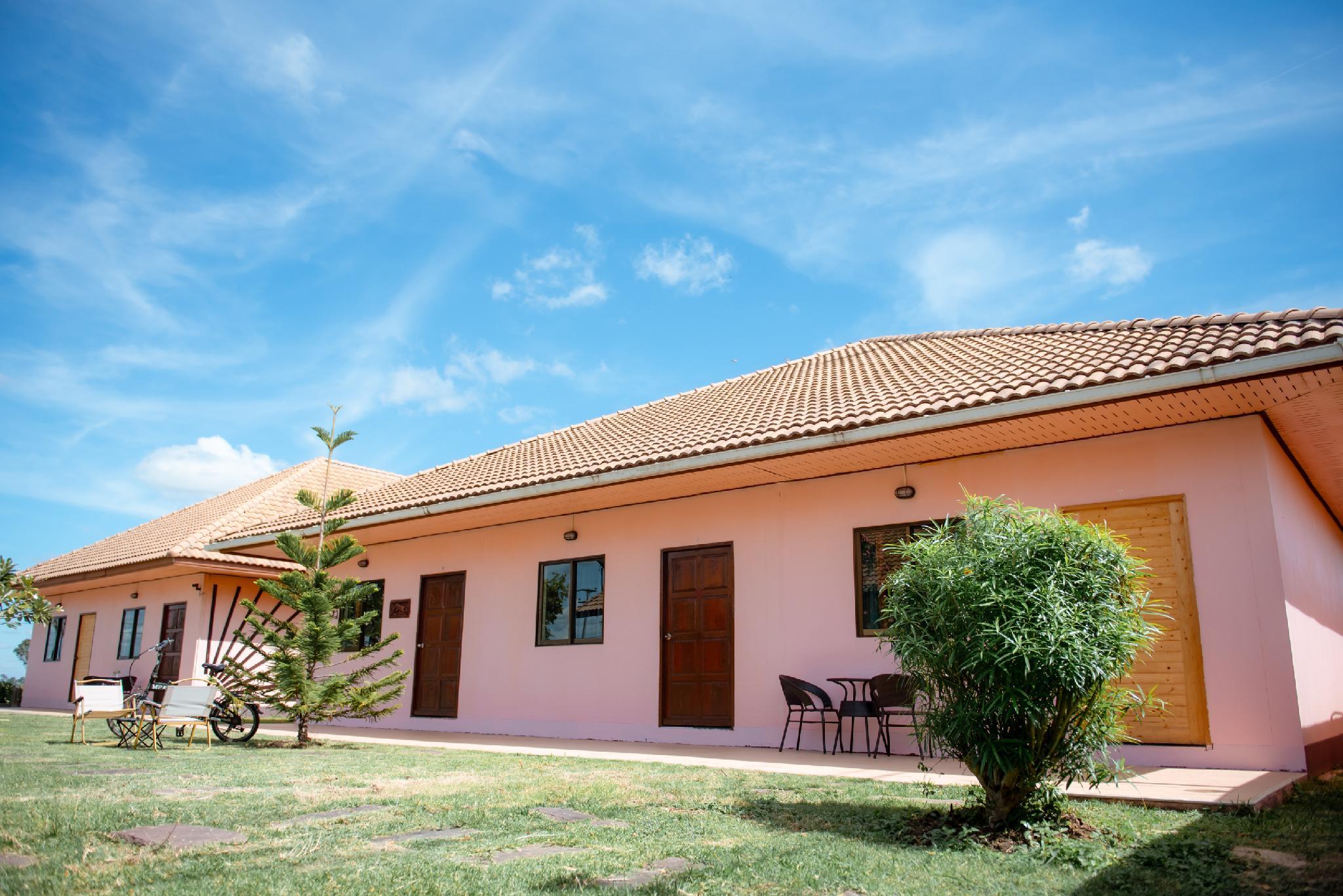 NaLinNaa Resort Buriram — hotel in Chaloem Phra Kiat