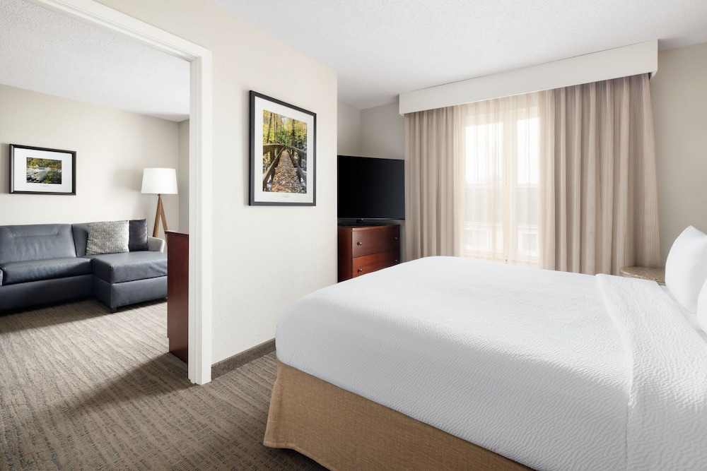 Residence Inn by Marriott Concord - photo 4