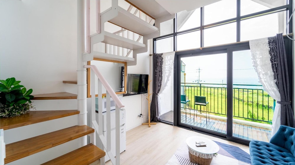 Jeju Jeobadaae Nuwo in Jeju City, South Korea