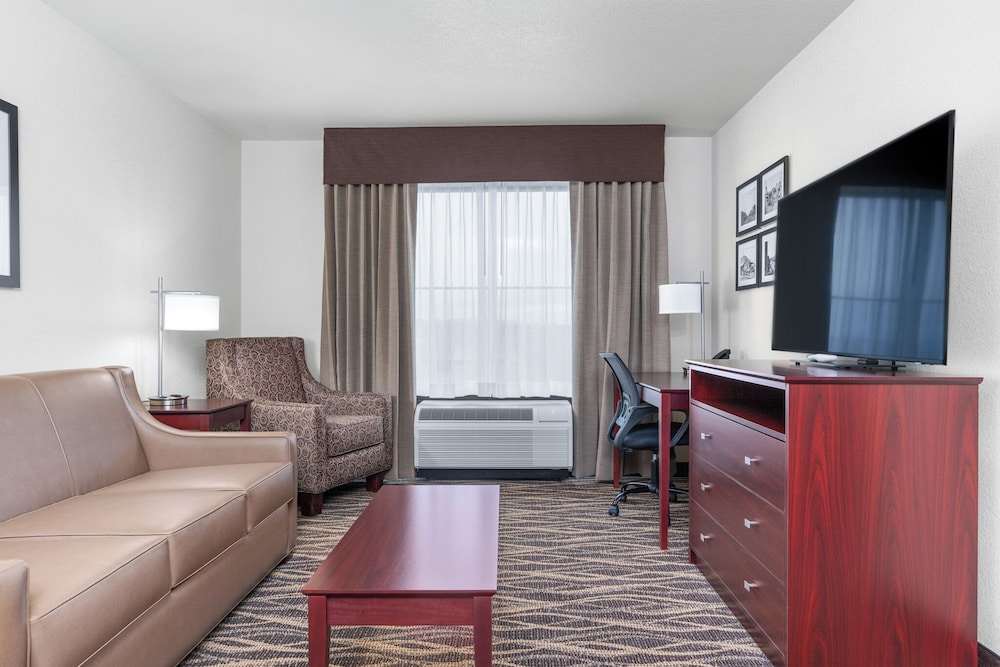 Cobblestone Hotel & Suites Lynden - photo 50
