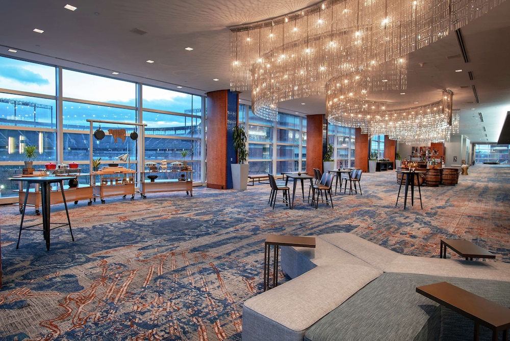 Hilton Baltimore Inner Harbor - photo 61