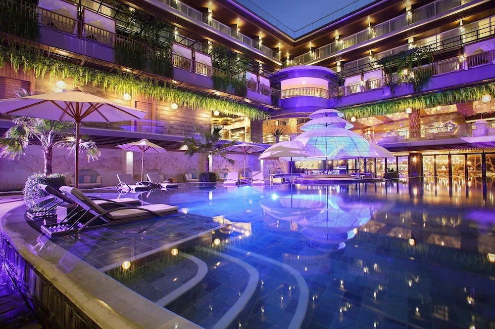 The Crystal Luxury Bay Resort Nusa Dua — 4-Star Luxury Hotel in Nusa Dua, Indonesia