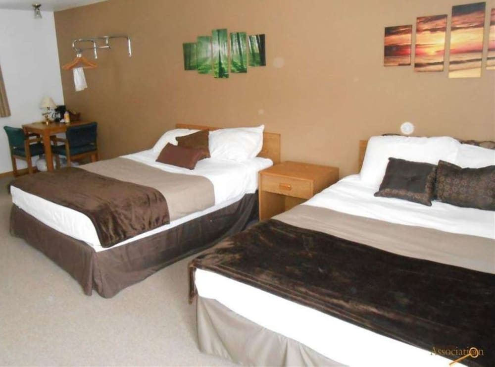 The Brookside Motel Keystone Near Mt Rushmore - photo 9