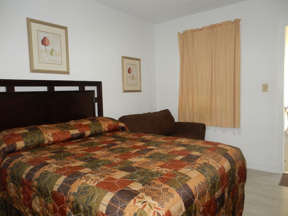 Shell Motel - photo 34