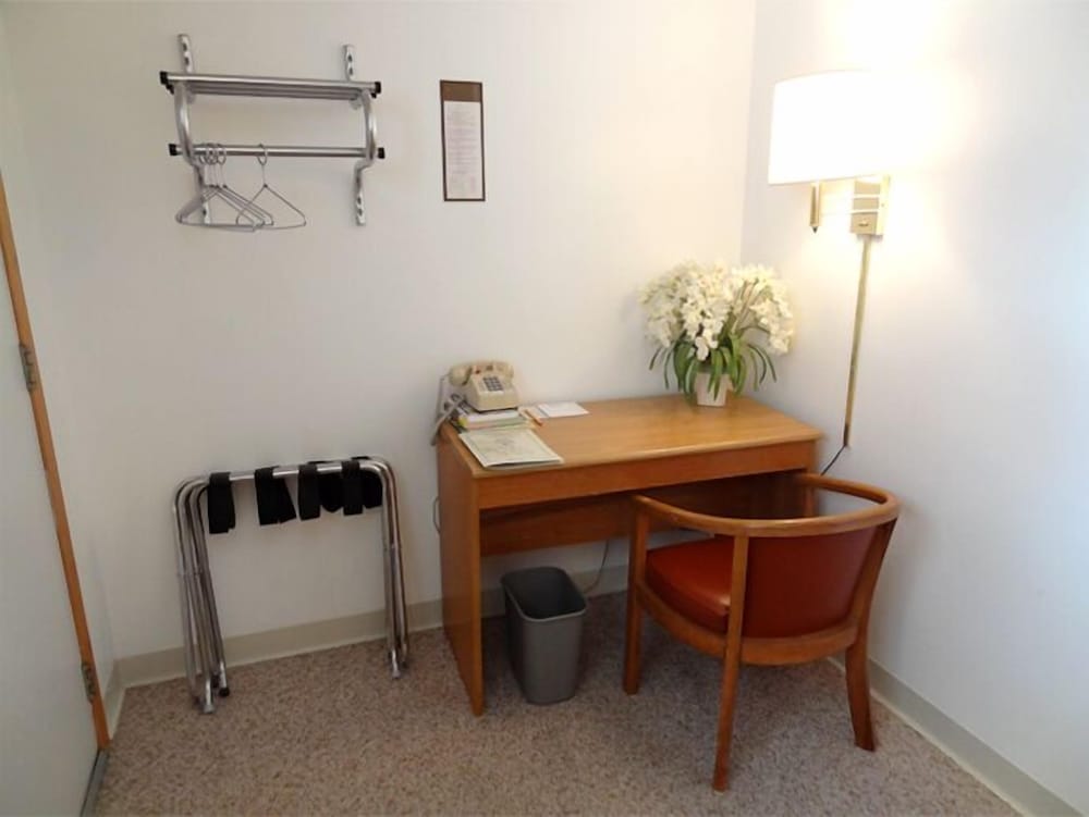Cresco Motel - photo 12