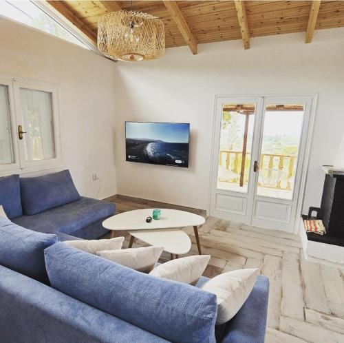Villa Keren — Oropos — photo 3