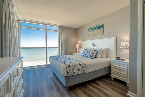 Amazing Ocean Views Remodeled Bay View 803 in Myrtle Beach, United States