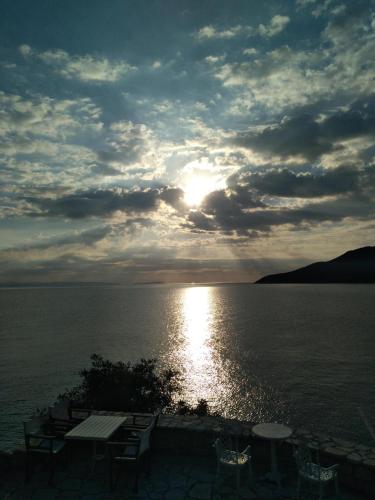 Smyros Resort — Leonidio — photo 2
