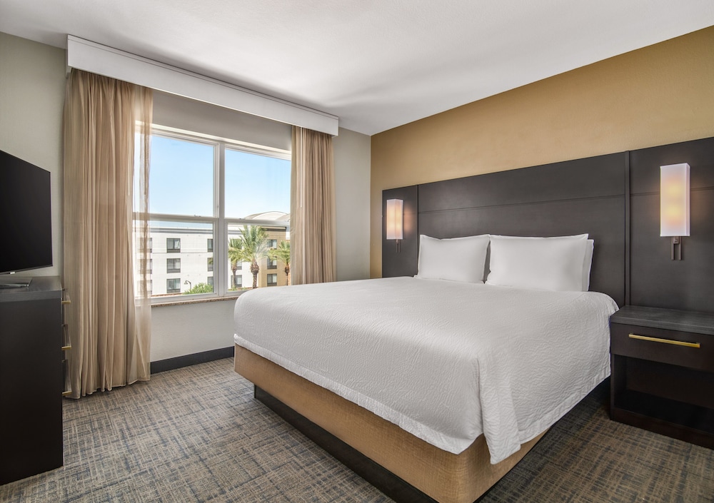 Residence Inn Phoenix Glendale Sports & Entertainment District - photo 18