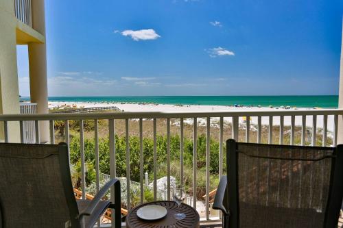 304 W Sunset Vistas in Saint Pete Beach, United States