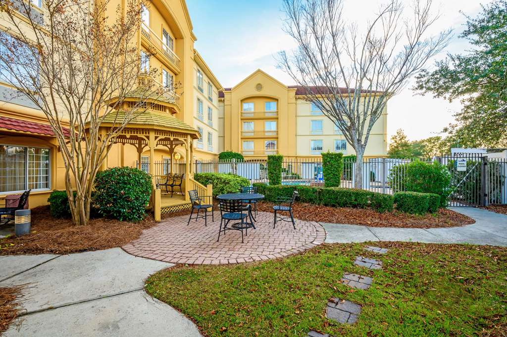 La Quinta Inn & Suites by Wyndham Myrtle Beach Broadway Area - photo 33