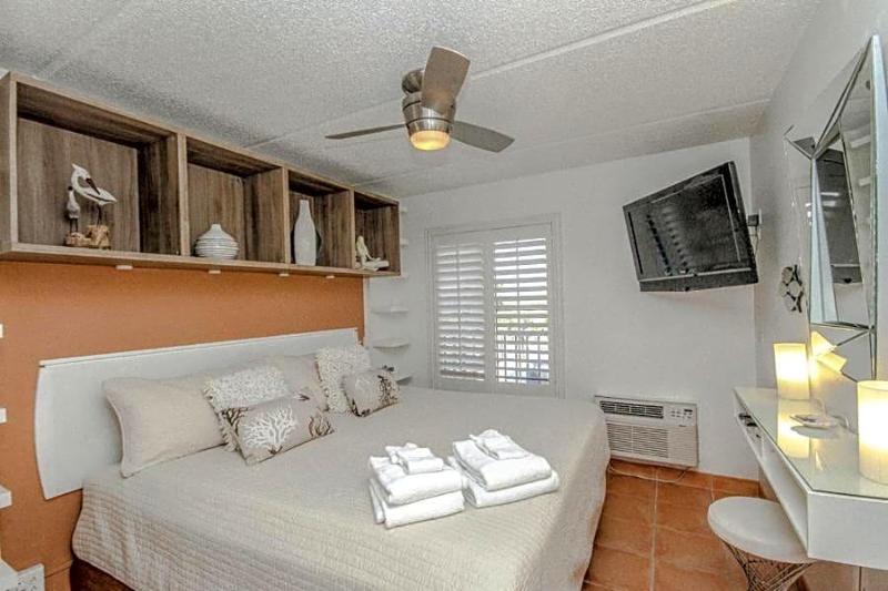 Beacher's Lodge Oceanfront Suites - photo 4