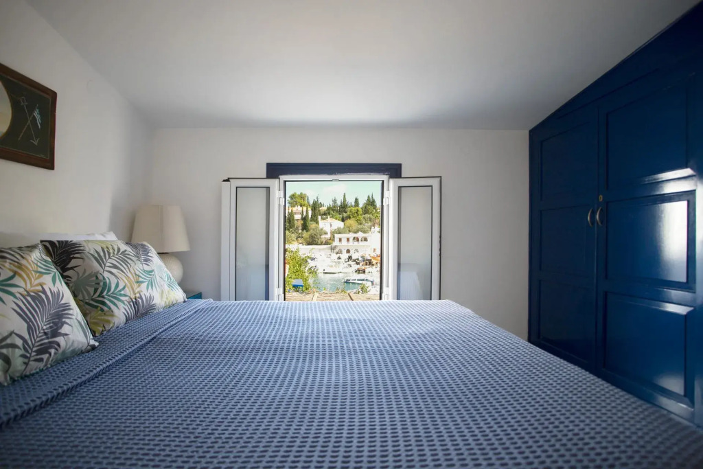 Spezzie Luxury Island Homes — 4-Star Luxury Hotel in Spetses, Greece