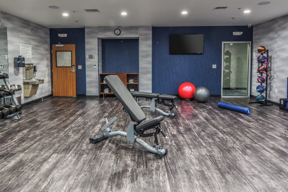 Fairfield Inn & Suites by Marriott Ontario Rancho Cucamonga - photo 33