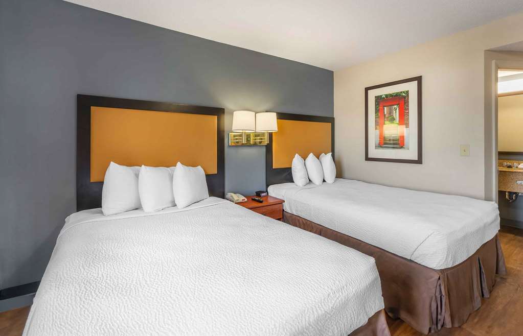 Extended Stay America Suites Chesapeake Greenbrier Circle - photo 22
