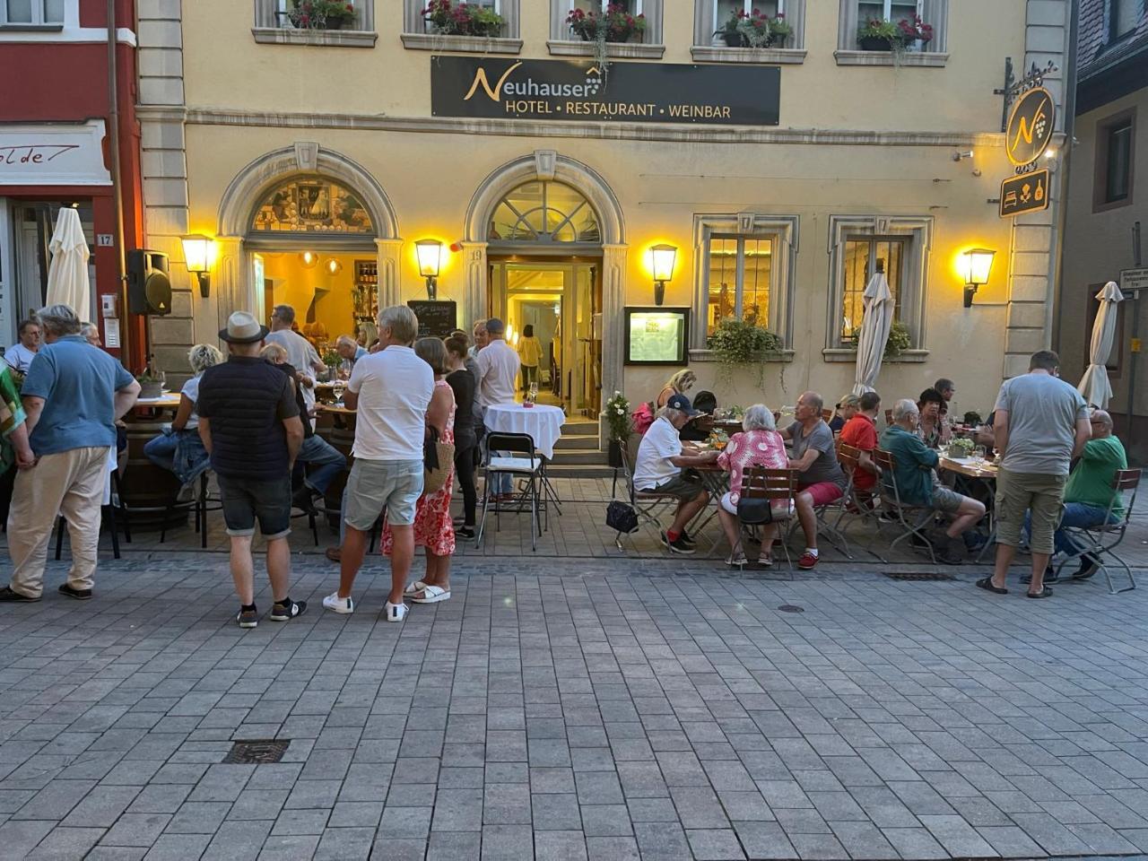 Hotel Und Restaurant Neuhauser — hotel in Volkach