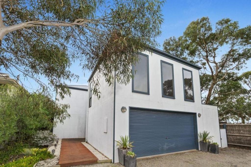 Blue Water BYO Linen in Anglesea, Australia