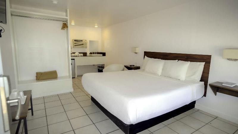 Banana Peel Resort - photo 20